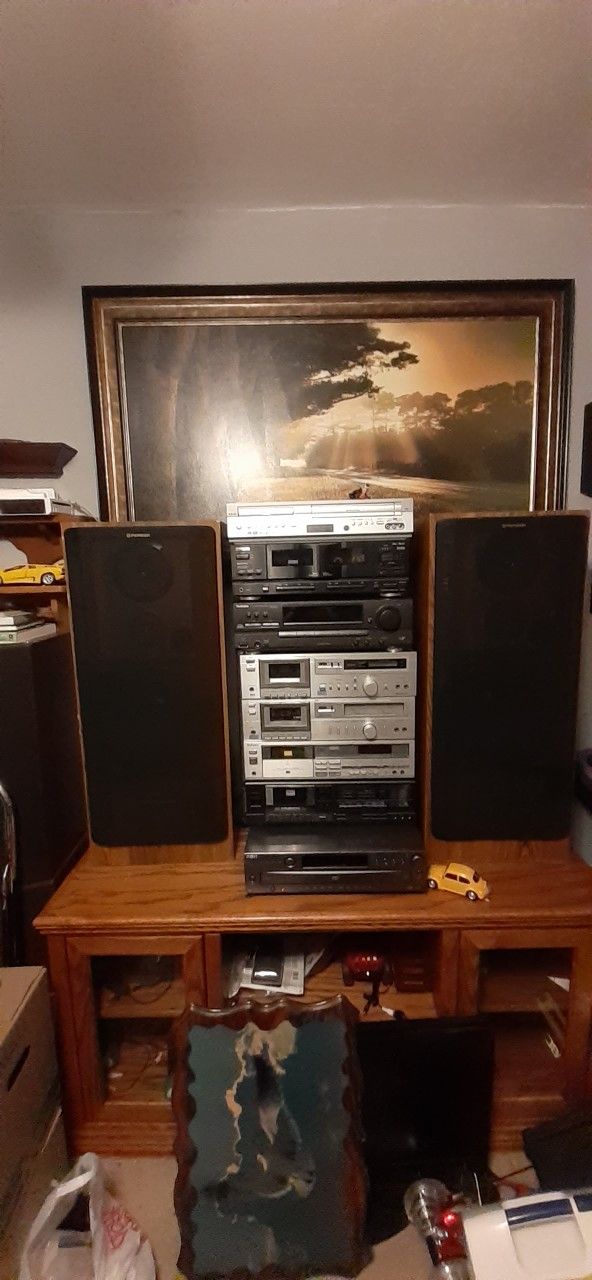 VINTAGE PIONEER TOWER SPEAKERS