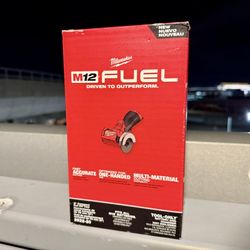 Milwaukee M12 Fuel 3 in. cut off saw