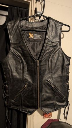 Xelement Motorcycle Vest Black Leather Medium NEW w/tags
