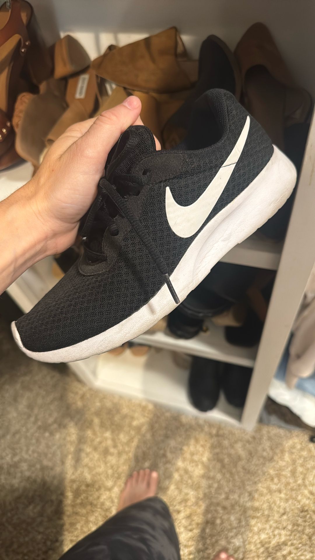 Women Nike Size 7.5