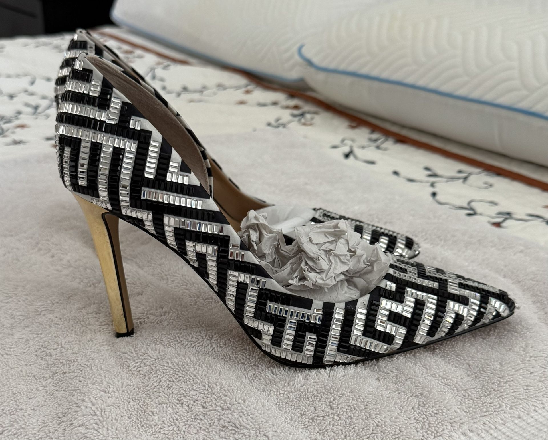 Gorgeous INC Heels - Maze