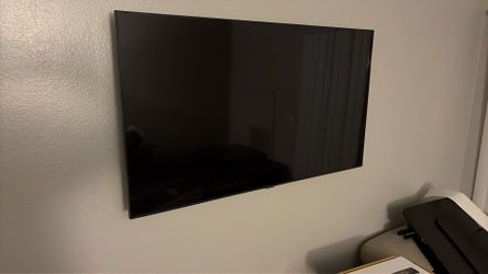 Samsung 55’ Smart TV
