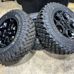 (1) SINGLE 2023 Jeep Wrangler Willys wheel Falken MT LT255/75R17 100% - NEW SPARE