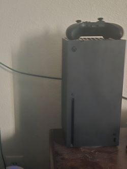 Xbox Series X 1 TB W/controller