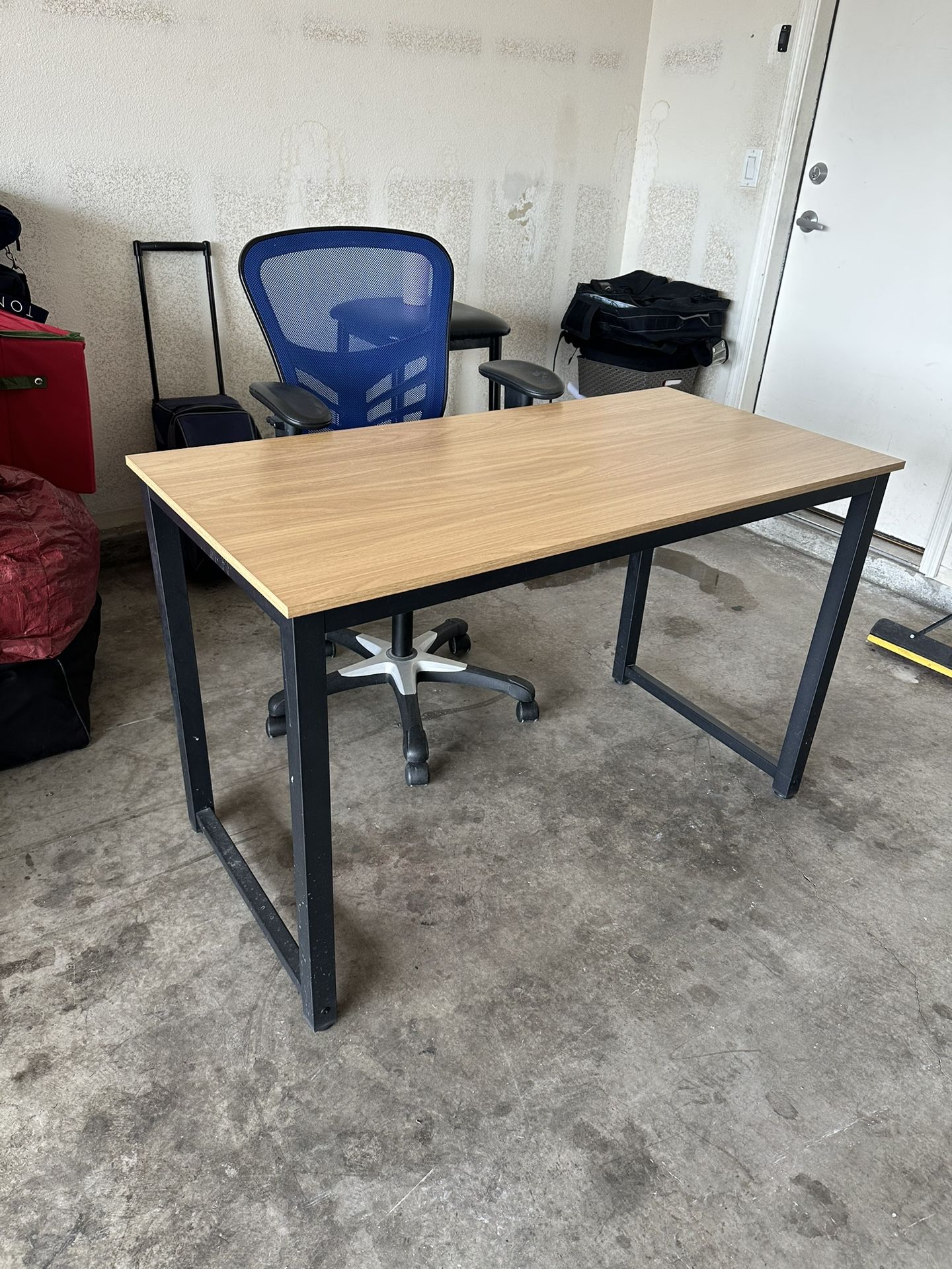Office Desk & Chair