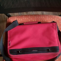 Black Paw NY Outdoor crossbody Purse Messenger Travel Bag - Red Black 