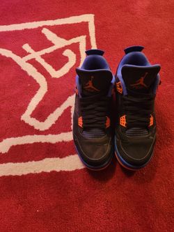 Jordan Cavs 4's Size 9