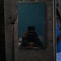 Samsung Galaxy Tab A 10.1” (2019) – 32GB – SM-T515 (WiFi + LTE)