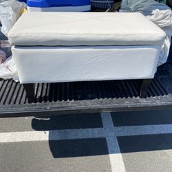 Refurbished Ottoman 