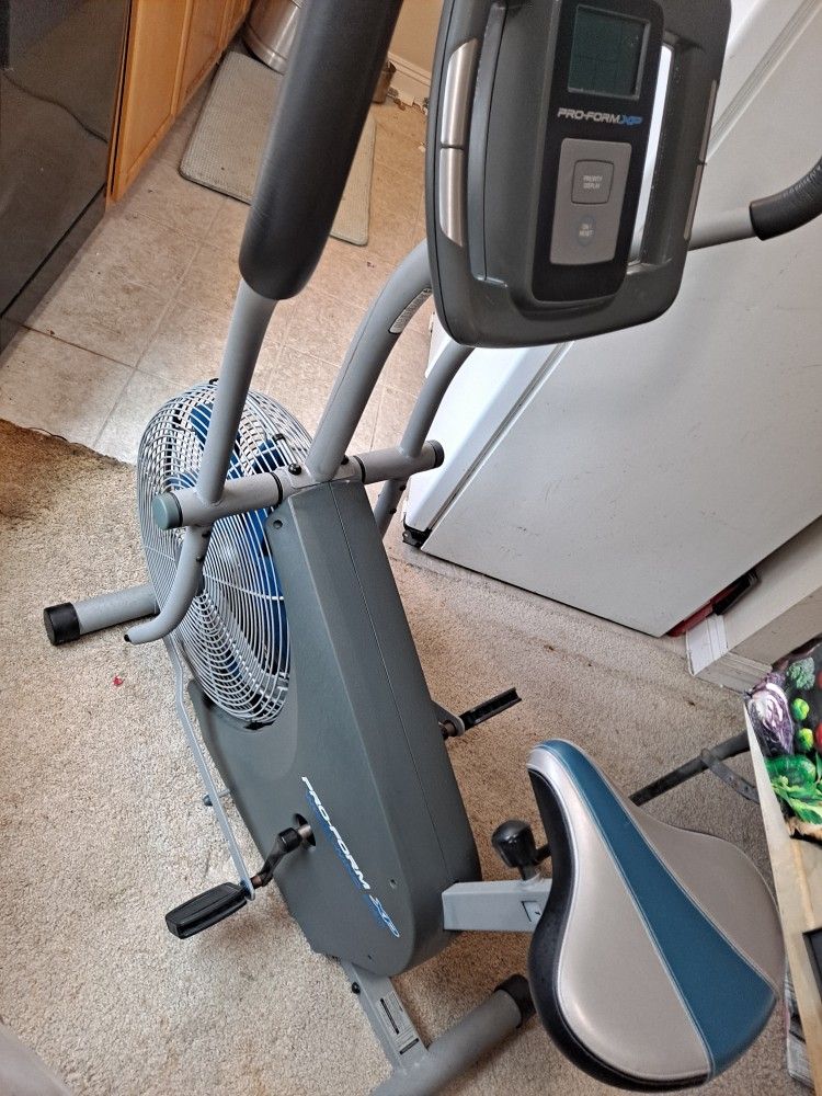 Pro Form Xp Whirlwind 280 Exercise Bike