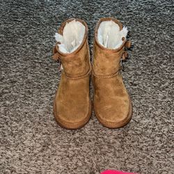 Kookaburra By Ugg Size 10 Kids