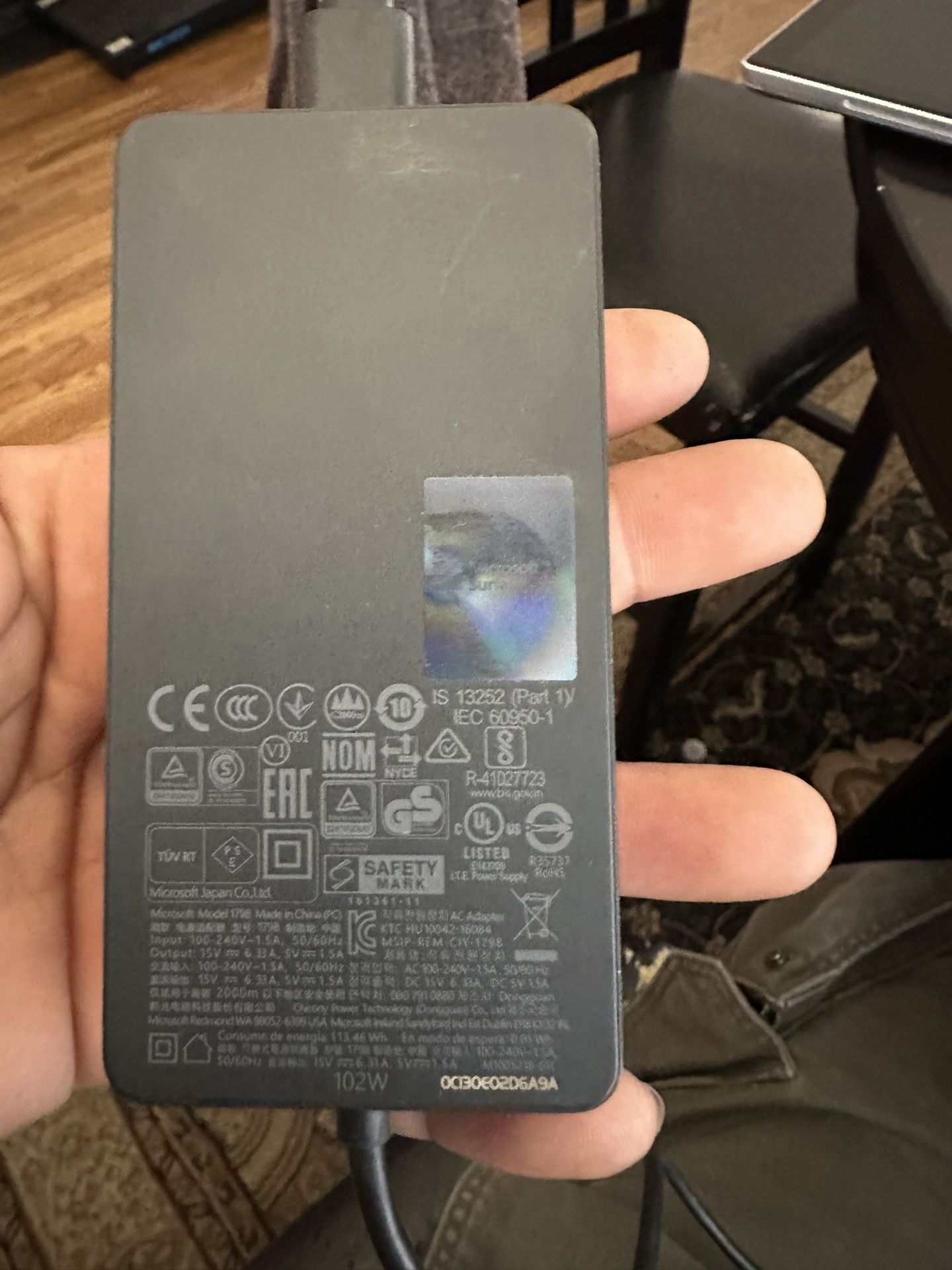 Surface Pro 4 Charger