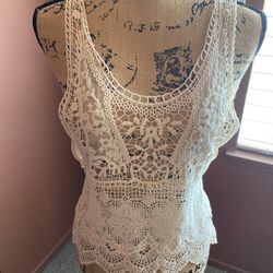 Embroidered Fashion Tank Top Size Medium