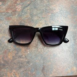 Quay Sunglasses 