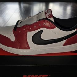 Nike Jordan 1 Low Chicago