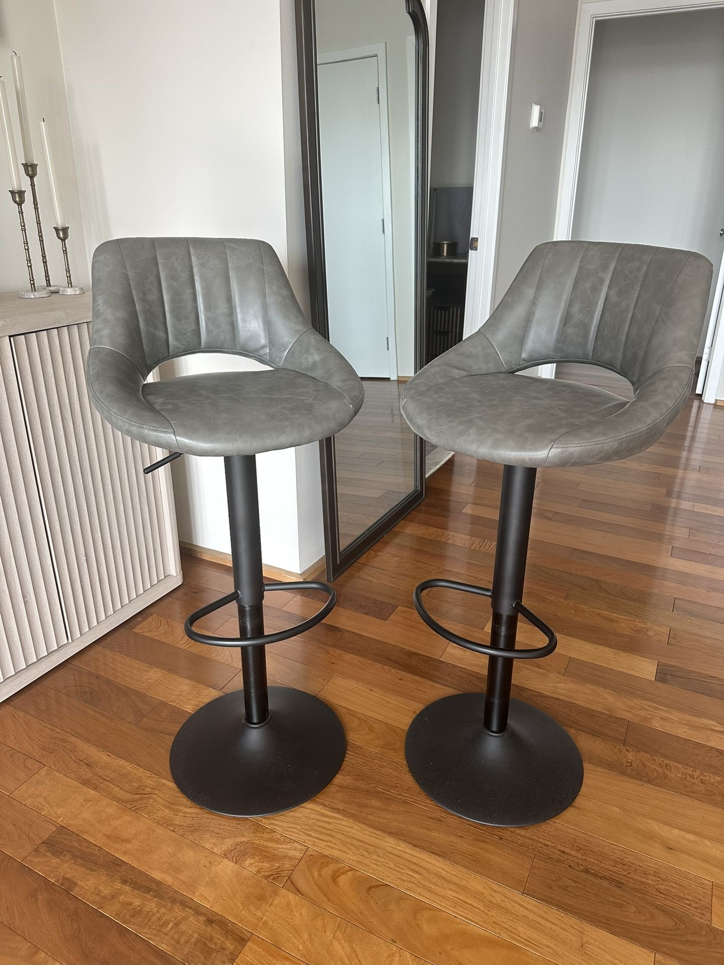 Bar Stools - High Top