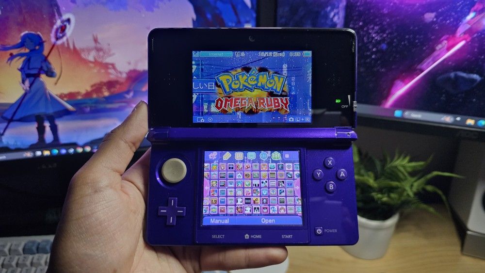 Nintendo 3DS Midnight Purple 128GB with games and charger