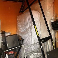 Metal Bed Frame With Mattress 