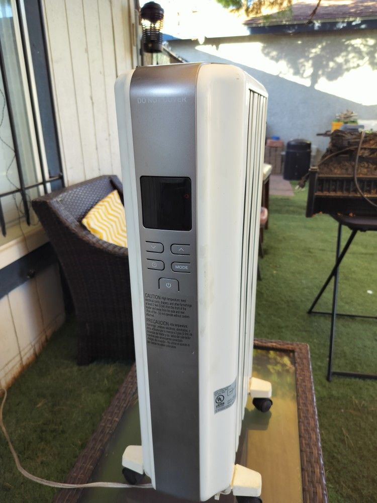 Radiador eléctrico Heater Mainstays NY1506-18SRA