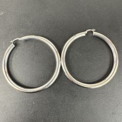 14WG HOOP EARRINGS 
