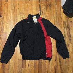 Men’s Nike Sweater  Size S – Like New