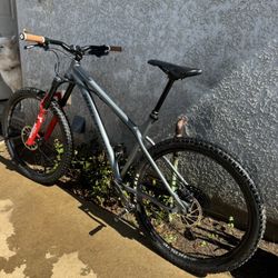 2020 Nukeproof Scout 27.5