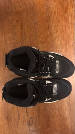 Jordan 4 Retro