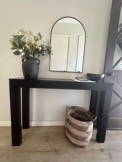 Plank & beam entryway table
