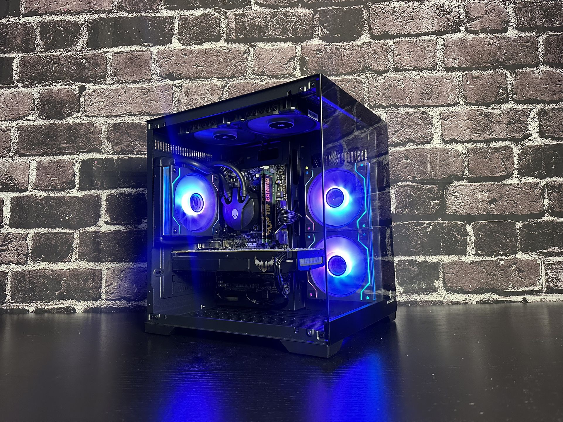 Custom Build Gaming PC Intel i7 6700 • GTX 1070 8GB • 16GB