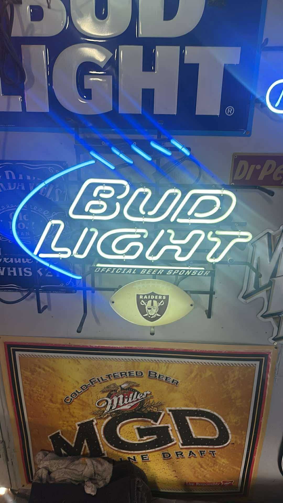 Raiders Neon Light 