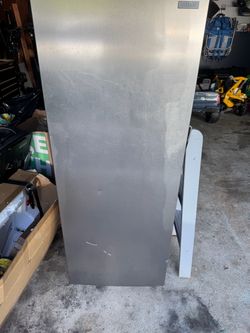 Vissani Freezer/Fridge