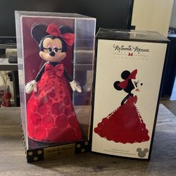 Disney Minnie Mouse Signature 2017 D23 Limited Edition Doll