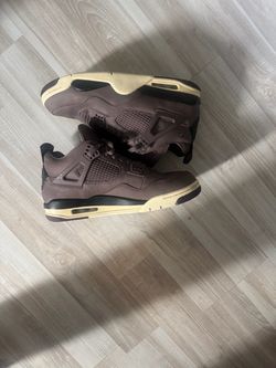 Jordan 4 Amarine Size 11