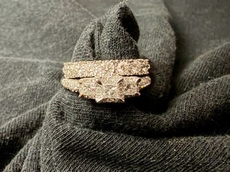 Diamond and white gold wedding set