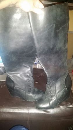 LUXE S 8 Black leather knee high wedge boots