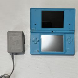 Nintendo DSi Light Blue Mint Condition
