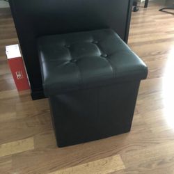 Folding Toy Box Chest with Memory Foam Seat, Tufted Faux Leather Small Ottomans Bench Foot Rest Stool, Black