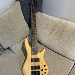 6 Strings Bass Ibanez Korea