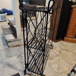 Foldable Wrought Iron Plant Stand