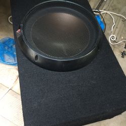 12 Inches  Rockford Power T1  In Custom Box 