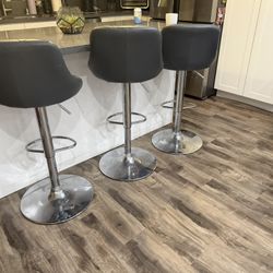 3 Bar Stools For Sale 