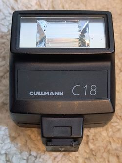 Vintage RARE 1980's Cullmann C18 35mm Flash Unit, Shoe Mount