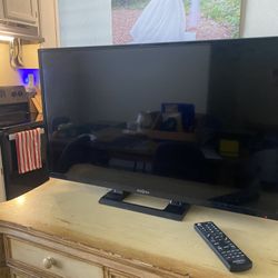 Insignia TV 28 Inch