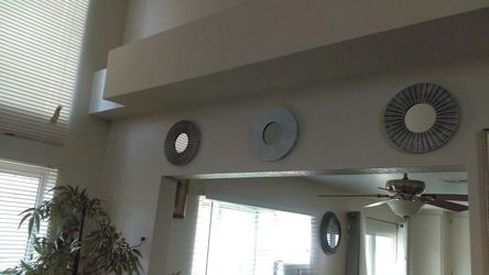 Mirror set