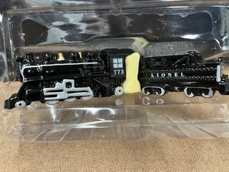 Lionel Salt And Pepper Shakers