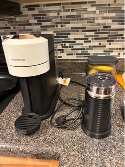Nespresso Vertuo Next Coffee and Espresso maker and Aeroccino Milk Frother