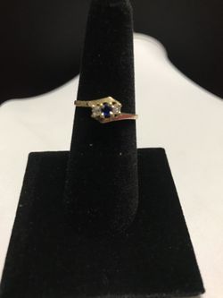 Anillos de oro de 10 k para mujeres