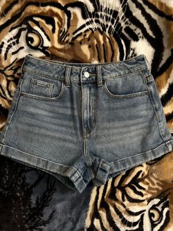 Womens Pacun Jean Shorts (SIZE 26)