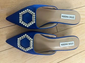 Steve Madden Blue Satin Rhinestone Mule Flats 7.5 size women high heels shoes