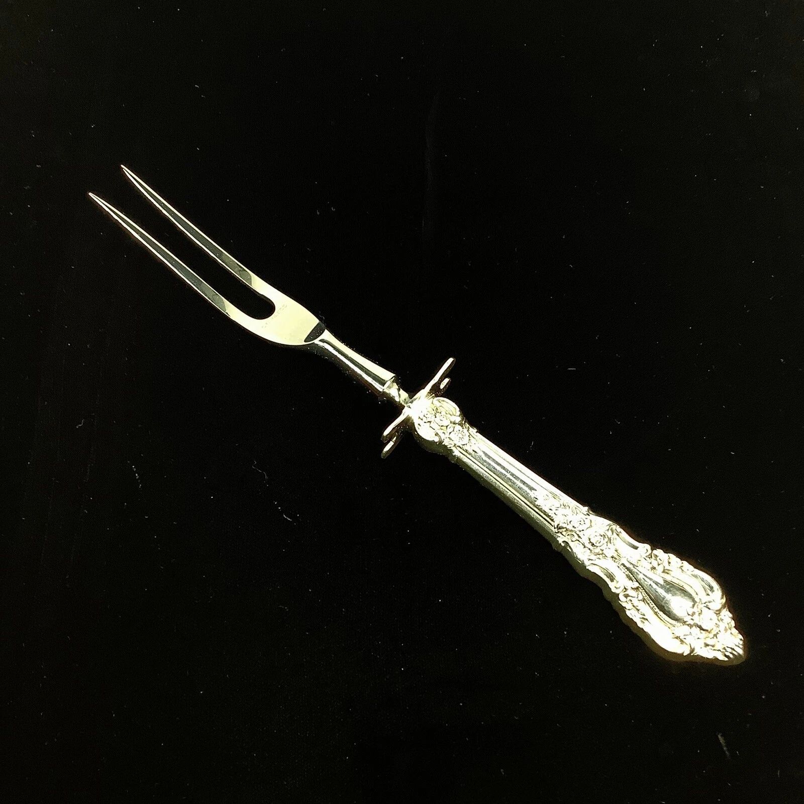 Lunt Eloquence Sterling Silver 9-Inch Roast Carving Fork